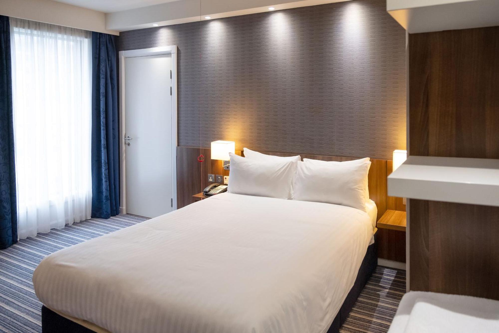 Express Centre Arena By Ihg